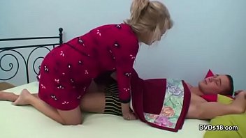 Mom Turns into Fuck From Step Son Anal When Father Away